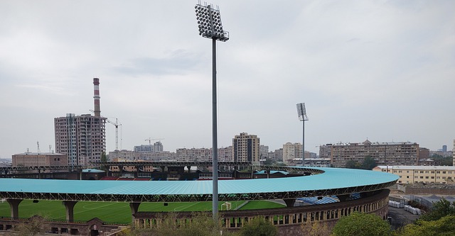 通过传递有 通过传递有